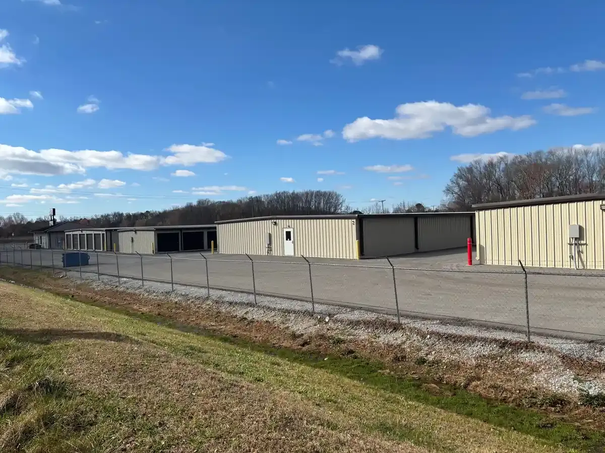 Oakland Exterior View of Self Storage Units
